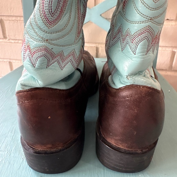 Justin Boots Women’s Turquoise and Tan Leather Boots | Size 9B - Picture 8 of 10